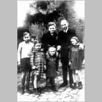 094-1095 Familie Horst Broscheit am 31.03.1947.jpg